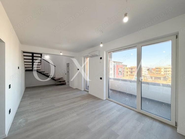 Apartament cu 4 camere semidecomandat în Giroc