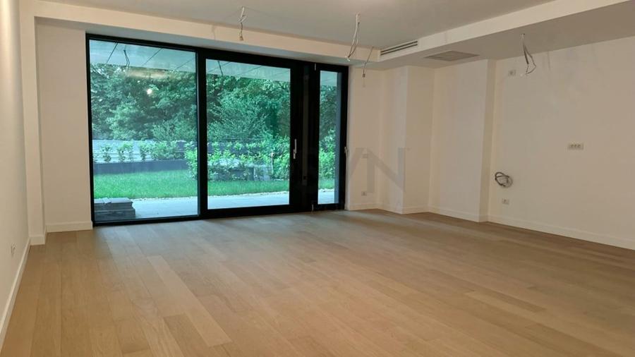 Apartament cu 3 camere decomandat, mobilat în Aviatorilor