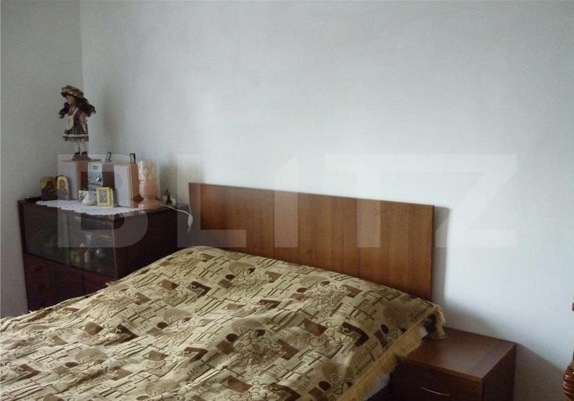 Apartament cu 4 camere decomandat, mobilat în Vama