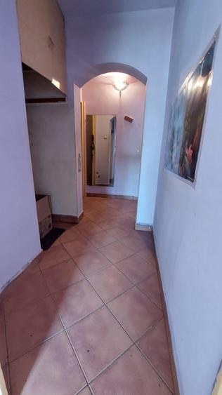 Garsonieră decomandată în Rahova