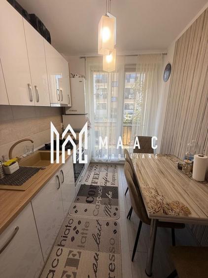 Apartament cu 3 camere decomandat, mobilat în Șelimbăr