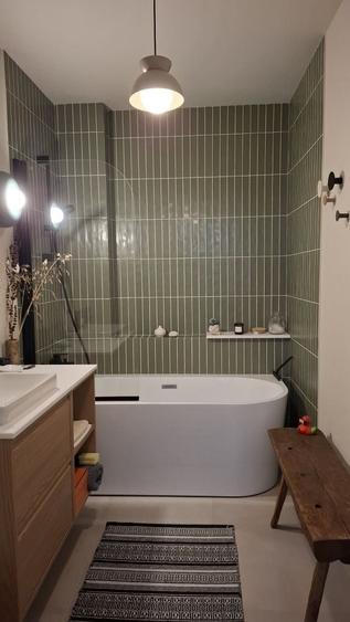 Apartament cu 2 camere decomandat în Florești