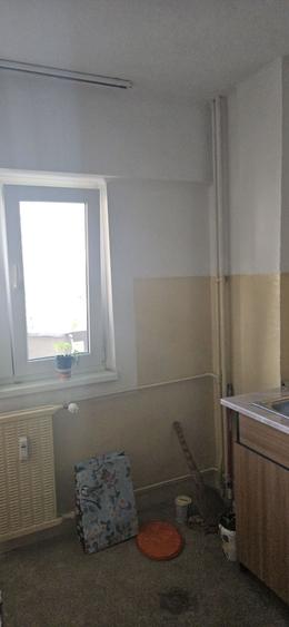 Apartament cu 2 camere semidecomandat în Exterior Vest