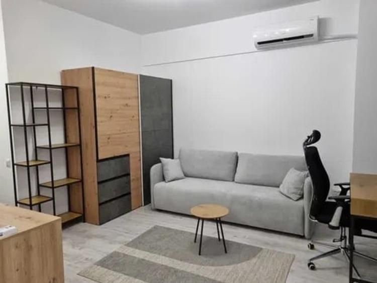 Apartament 1 camera decomandat + loc parcare, etaj 5/12, zona Tatarasi - 1