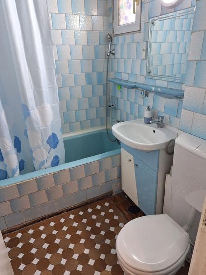 Apartament cu 2 camere decomandat în Drumul Taberei