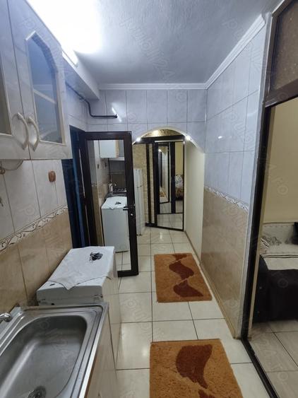 Apartament cu 2 camere decomandat în Micro 19