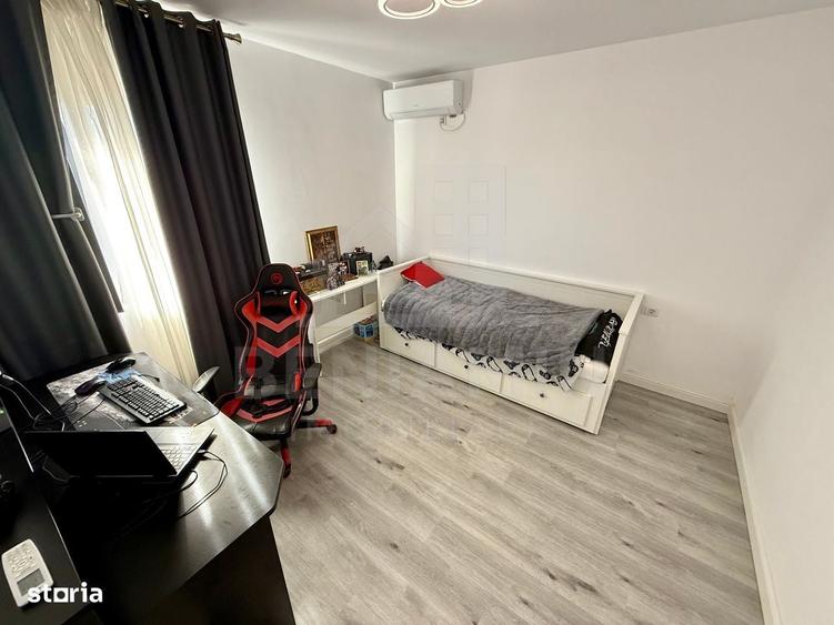 Casă cu 4 camere în Central