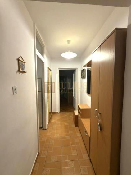 Apartament cu 2 camere semidecomandat, mobilat în Olimpia-Stadion