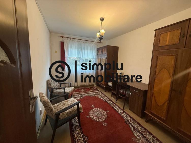 Apartament cu 3 camere decomandat în 1 Mai