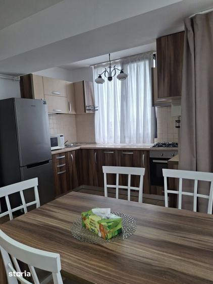 Apartament cu 2 camere, mobilat în Timpuri Noi