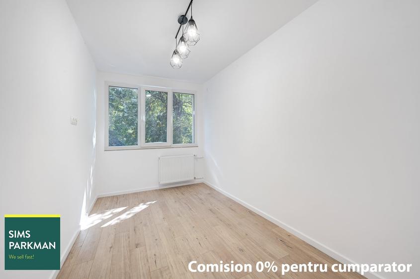 Apartament cu 3 camere semidecomandat în Titan