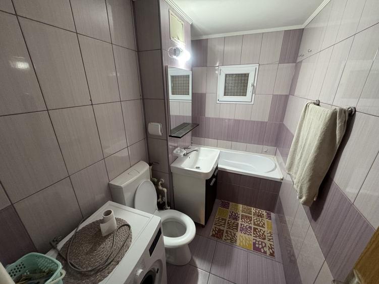 Garsonieră decomandată, mobilată în Inel II