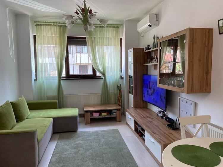 Apartament cu 2 camere decomandat în 1 Mai