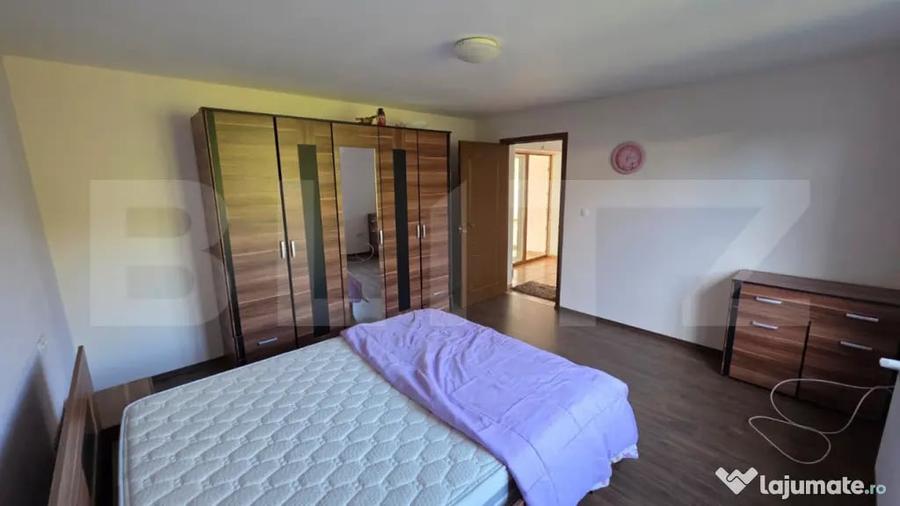 Casă cu 4 camere cu Teren 1000 Mp în Central