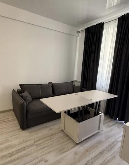 Apartament cu 2 camere decomandat, mobilat în Tomis Nord