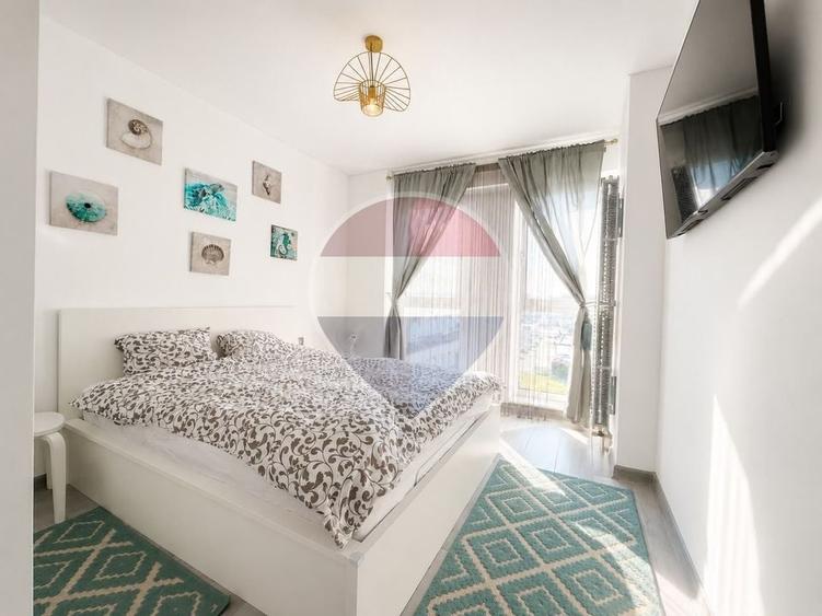 Apartament cu 2 camere decomandat, mobilat în Central