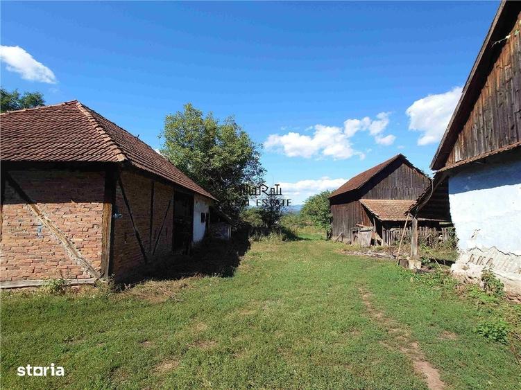 Casă cu 2 camere în Birtin