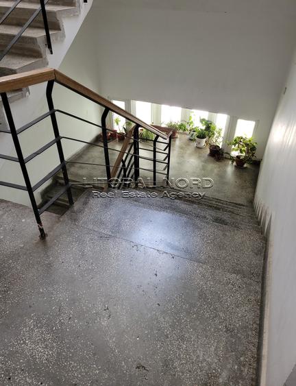 Apartament cu 2 camere decomandat în Poarta 6