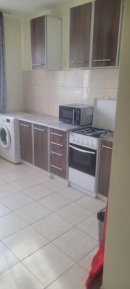 Garsonieră decomandată în Rogerius