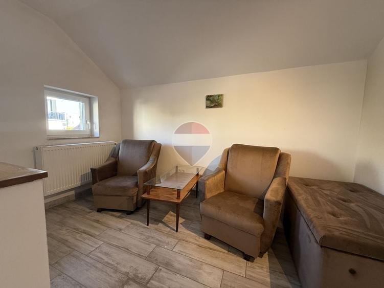 Casă cu 3 camere cu Teren 250 Mp în Gheorgheni