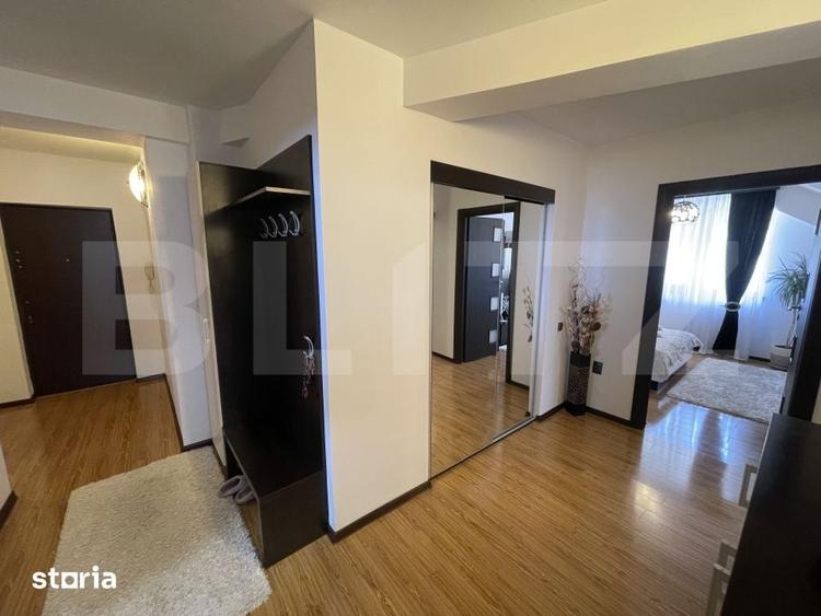 Apartament cu 3 camere decomandat în Siloz