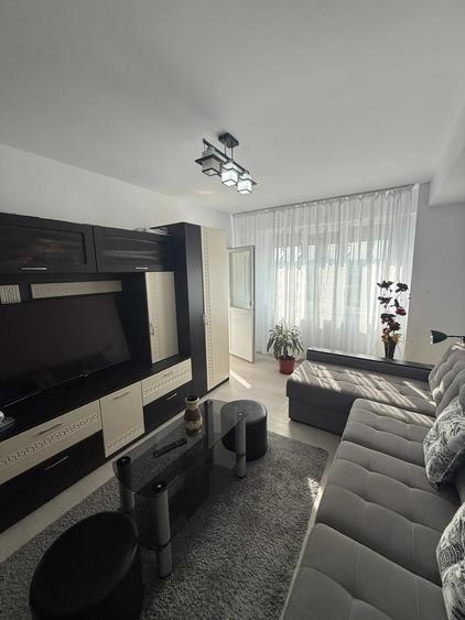 Garsonieră decomandată în Valea Lupului