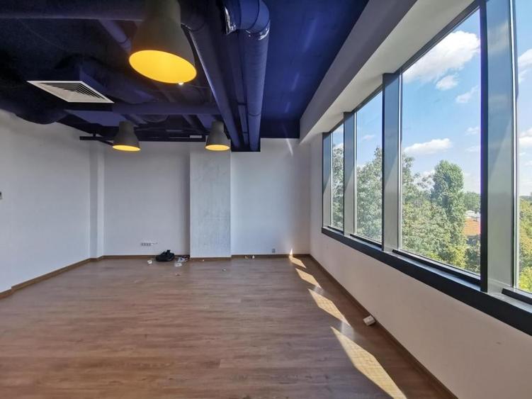 Spațiu comercial, de 160 mp, în Herăstrău