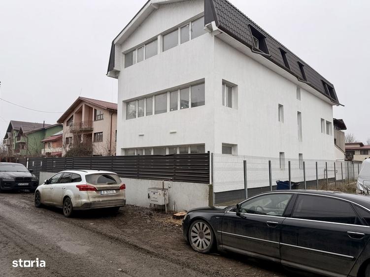 Casă cu 4 camere în Berceni