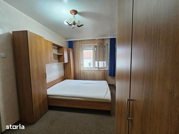 Apartament cu 2 camere decomandat în Burdea