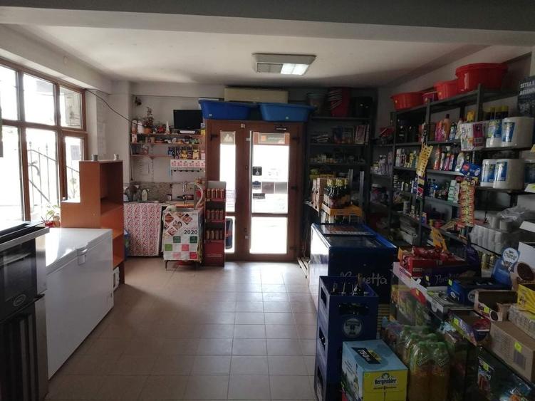 Spațiu comercial, de 98 mp, în Nicolae Bălcescu