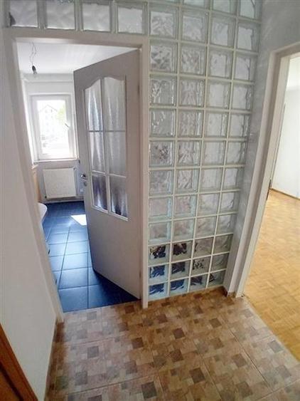 Apartament cu 2 camere semidecomandat în Județean