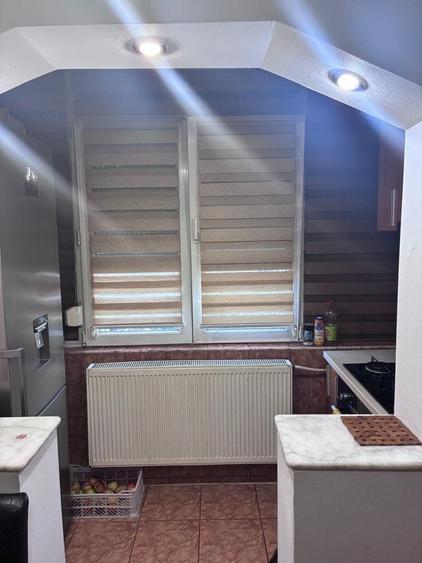 Apartament cu 3 camere decomandat în Ostroveni