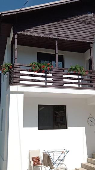 Casă individuală cu 5 camere cu Canalizare în Brănești