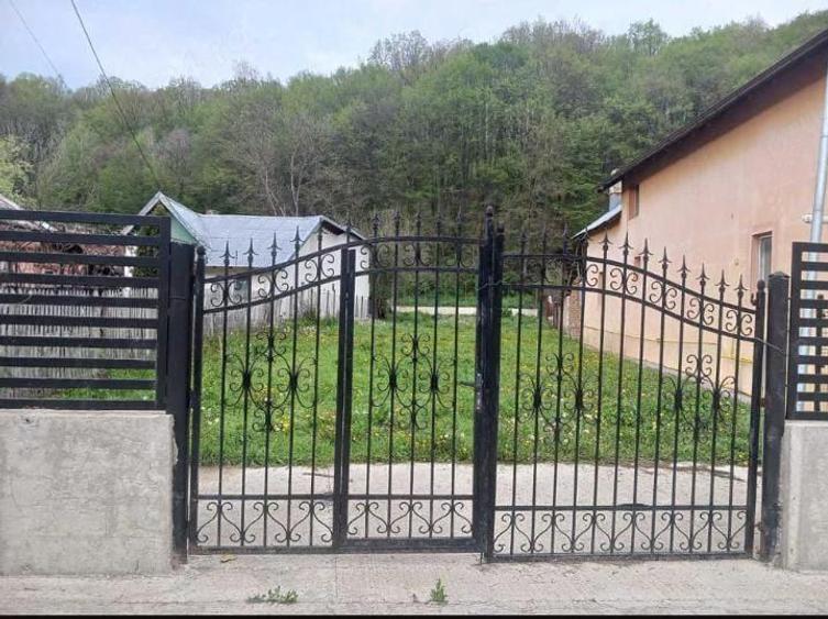 Vand teren intravilan Bascov - 2