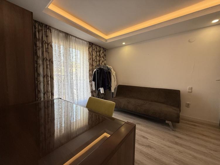 Casă individuală cu 3 camere cu Piscina în Ștefăneștii de Jos