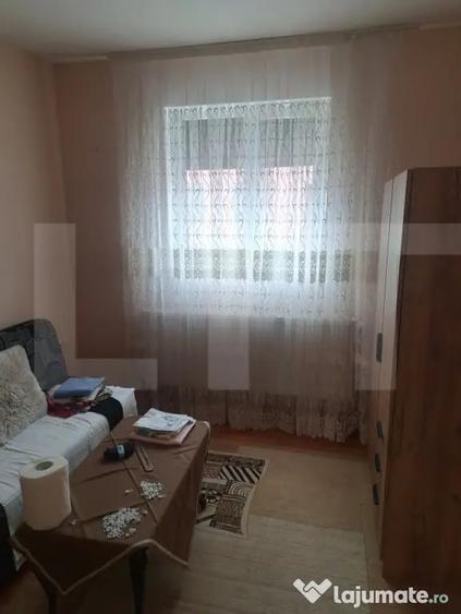 Casă cu 4 camere cu Teren 495 Mp în Central