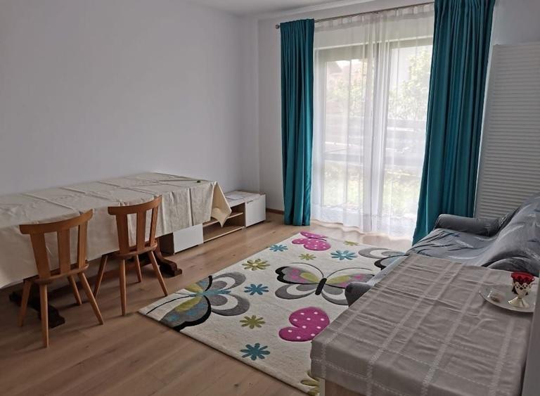 Casă cu 2 camere în Valea Lupului
