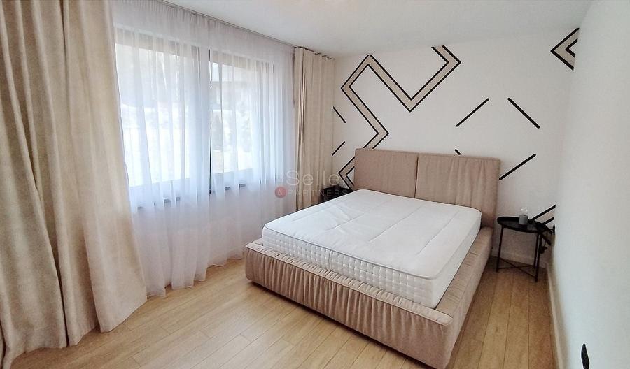 Apartament cu 2 camere semidecomandat, mobilat în Drumul Poienii