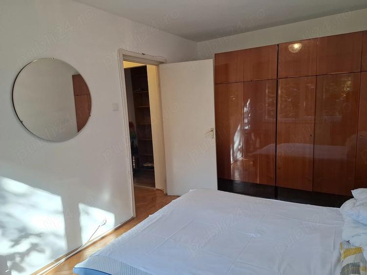 Apartament cu 3 camere semidecomandat, mobilat în Gării