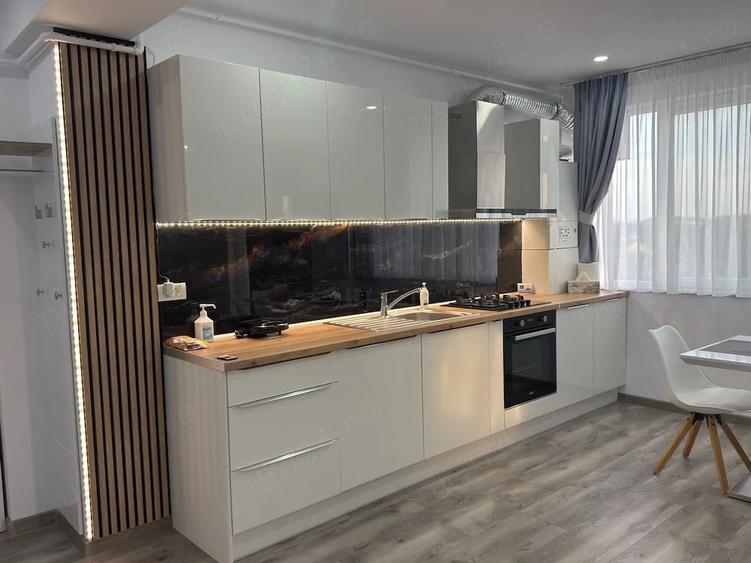 Apartament cu 2 camere decomandat în Trivale