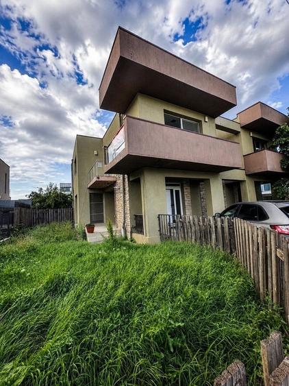 Casă cu 4 camere cu Teren 116 Mp în Tunari