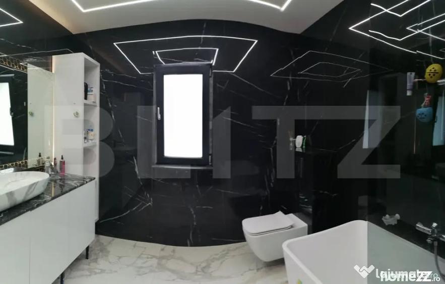 Casă cu 5 camere cu Teren 600 Mp în Valea
