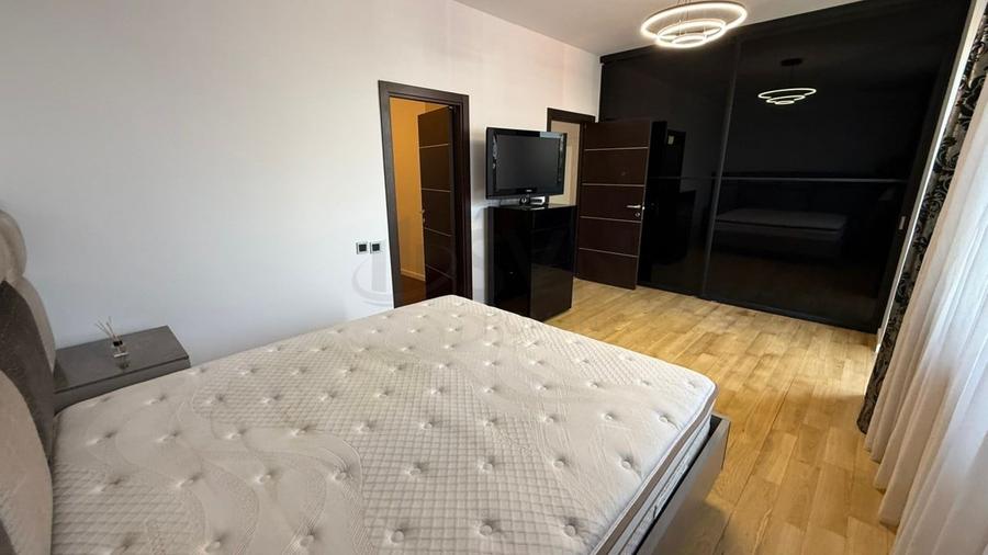 Apartament cu 3 camere semidecomandat, mobilat în Herăstrău