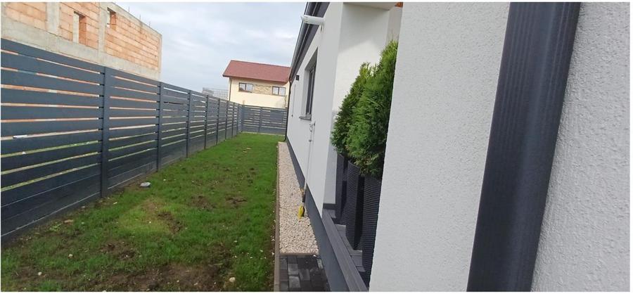 Casă individuală cu 3 camere cu Canalizare în Tărlungeni