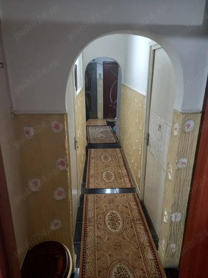 Apartament cu 3 camere decomandat în Gorjului