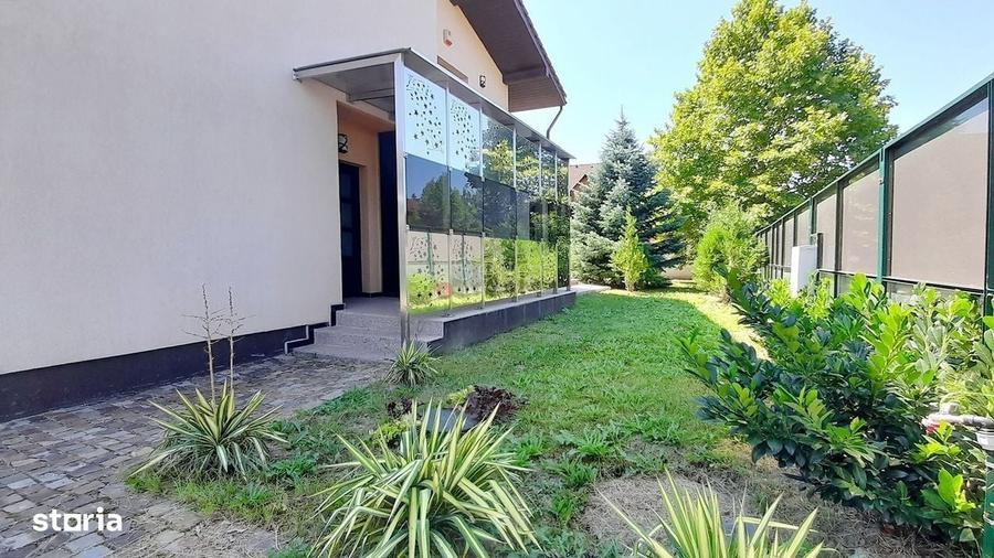 Casă cu 4 camere în Sânpetru
