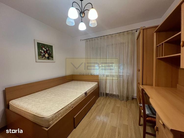 Apartament cu 3 camere decomandat în Păcurari