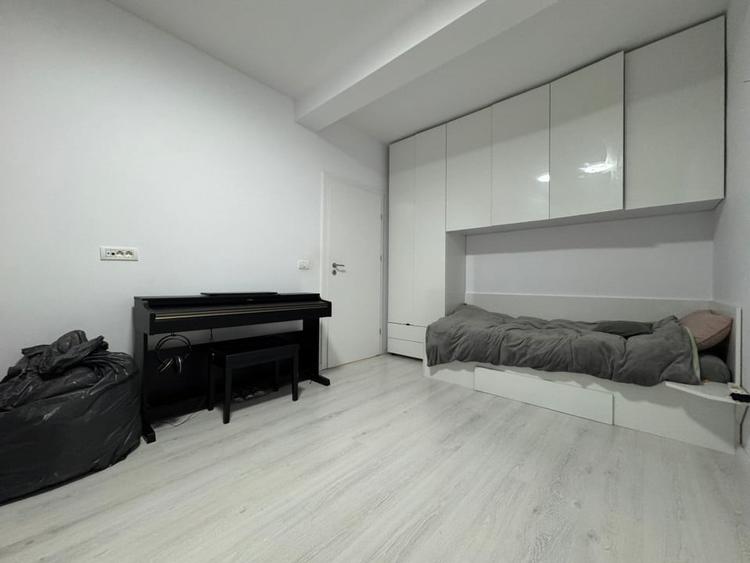 Apartament cu 3 camere decomandat, mobilat în Giroc
