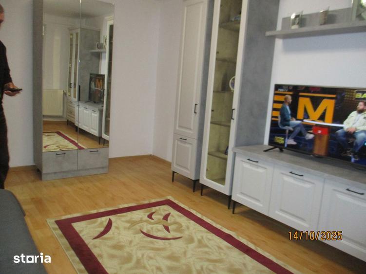 Apartament cu 2 camere decomandat în Drumul Taberei — fotografia 3