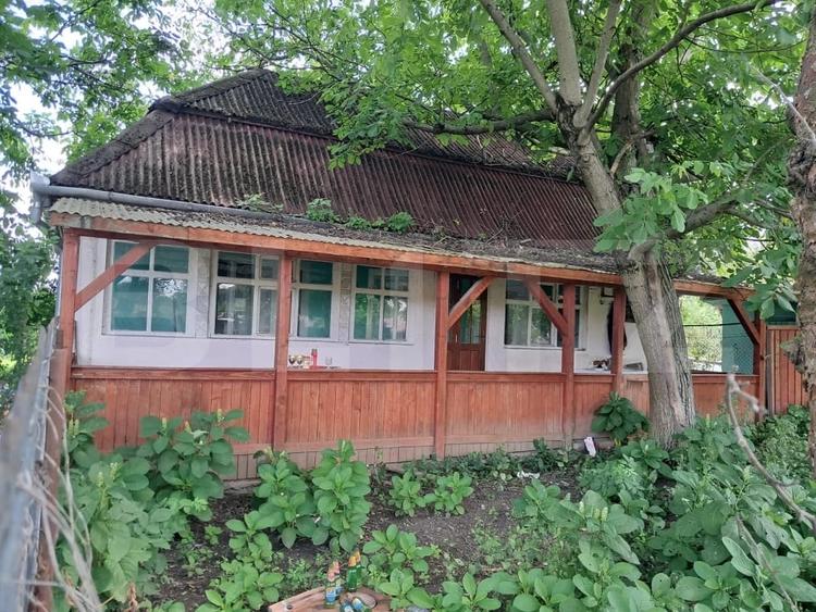 De vanzare casa cu teren 2.920 mp in Criste?ti str. Combinatului - 5